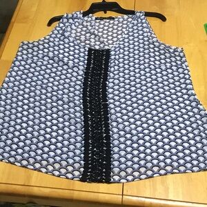 ROSE & OLIVE Sleeveless Blouse Top